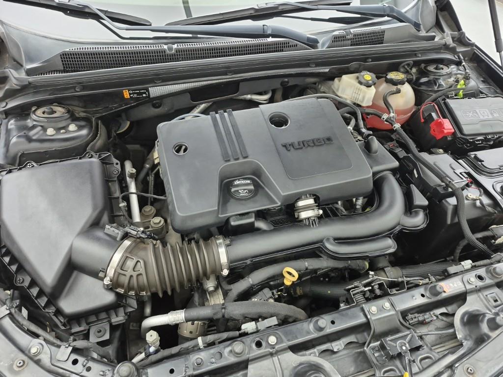 Chevrolet Malibu - Vista 6