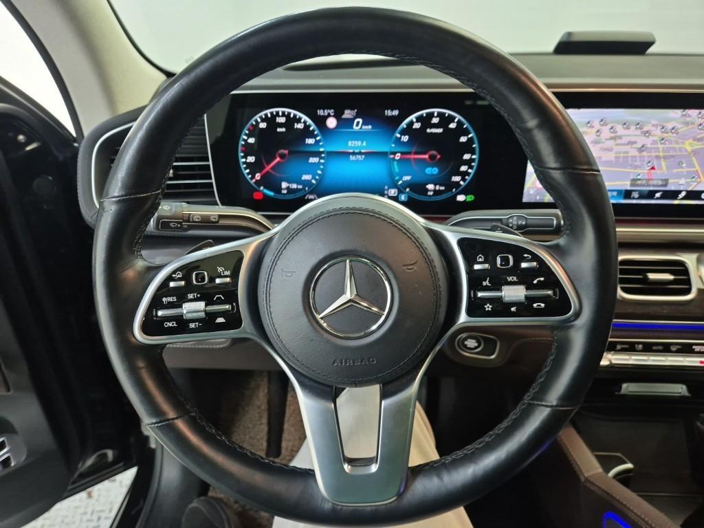 Mercedes Benz GLE Class - Vista 9