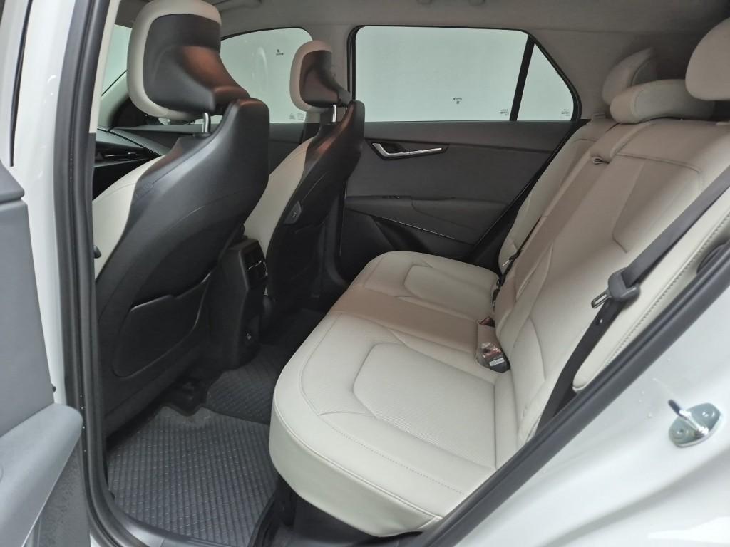 KIA Niro - Vista 11