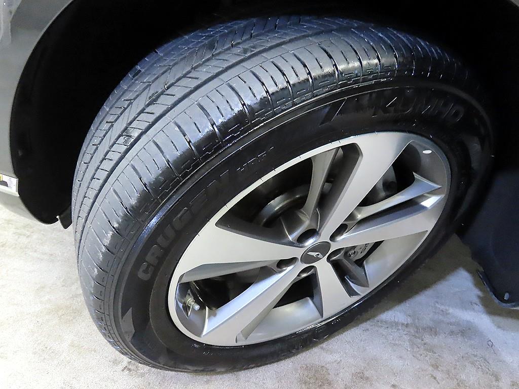 Genesis GV80 - Vista 9