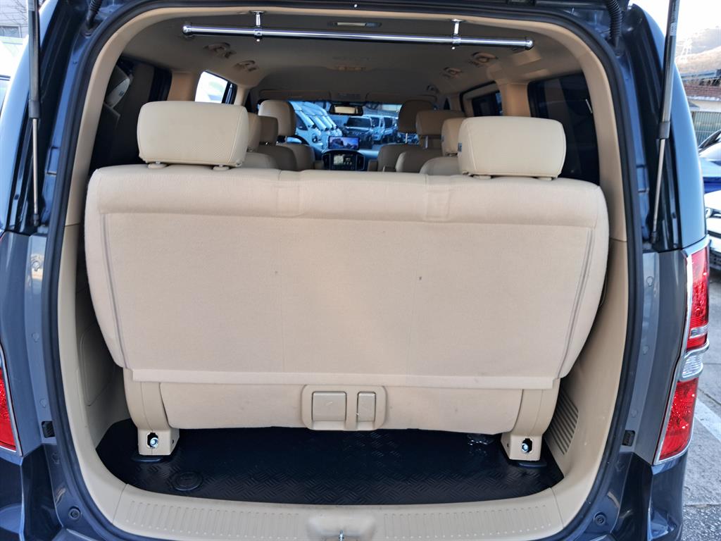 HYUNDAI Starex 2017 Azul - Importación desde Corea - HF Imports Iquique - Foto 15