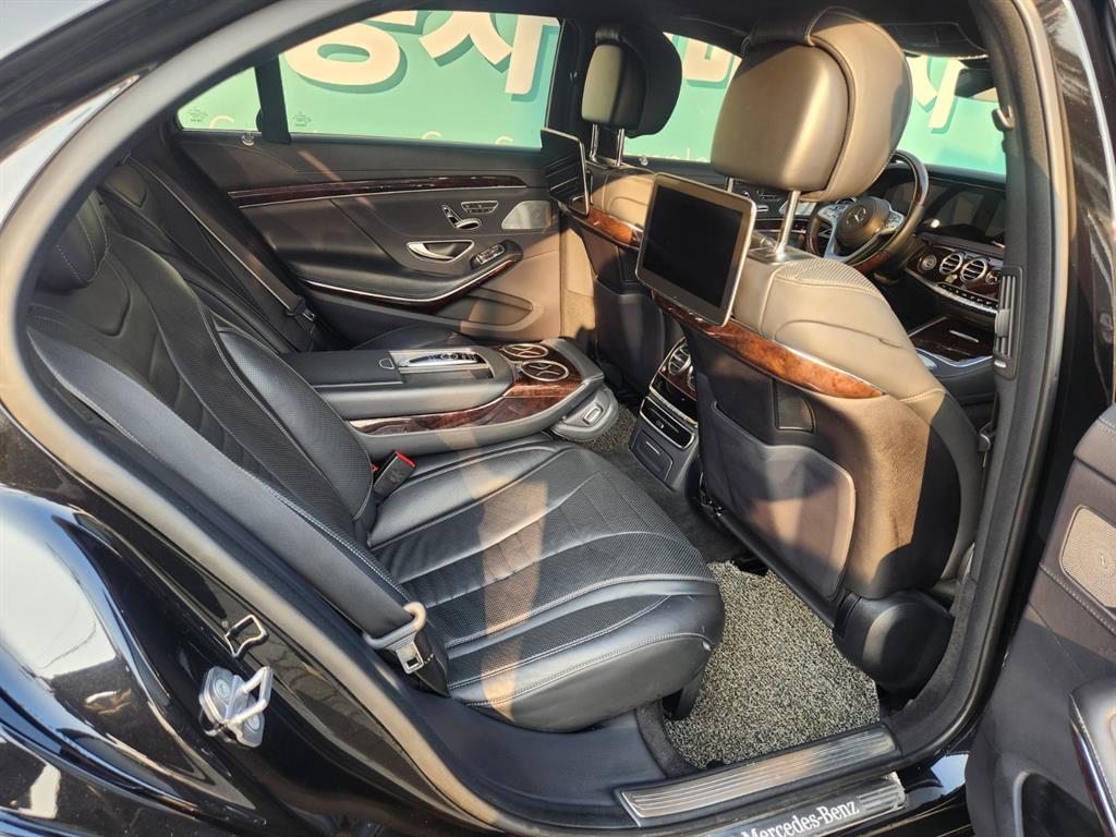 Mercedes Benz S Class - Vista 7