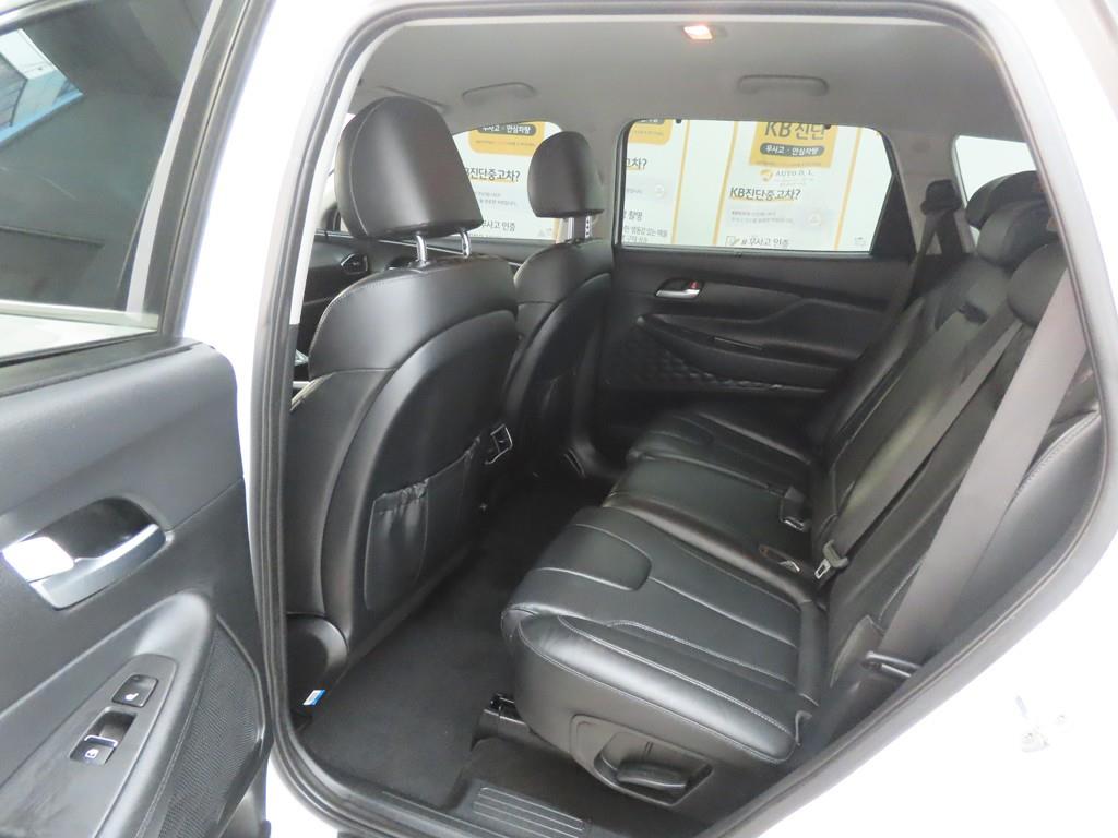 HYUNDAI Santa Fe - Vista 6