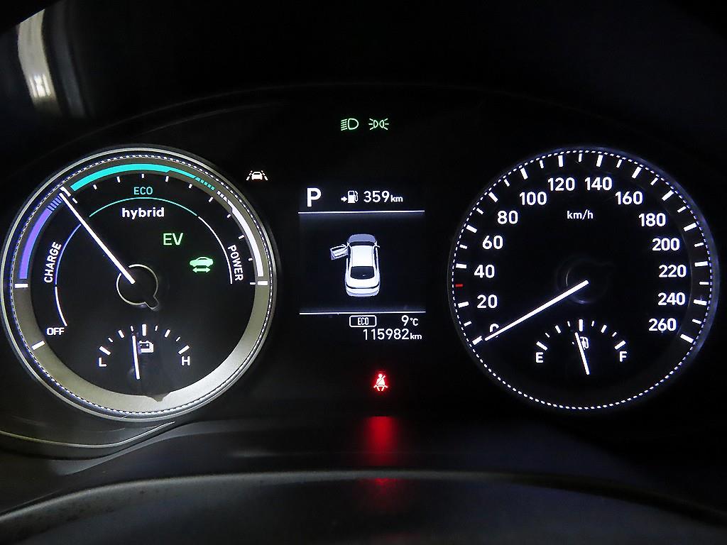 HYUNDAI Grandeur - Vista 9