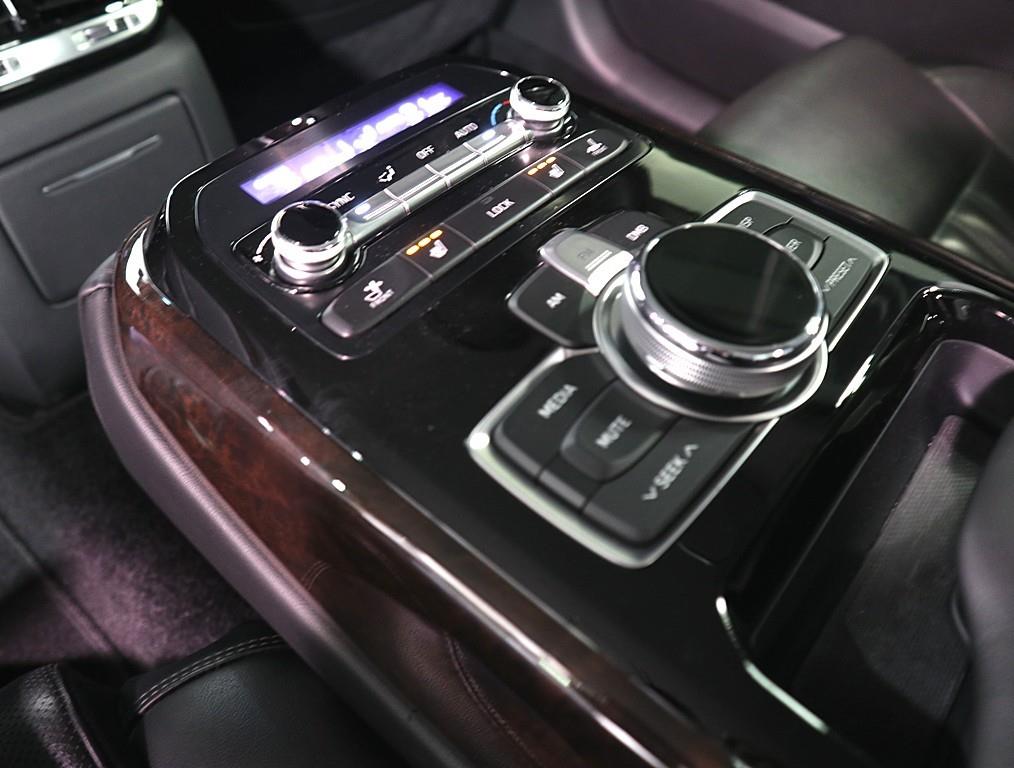 Genesis EQ900 2016 Negro - Importación desde Corea - HF Imports Iquique - Foto 15