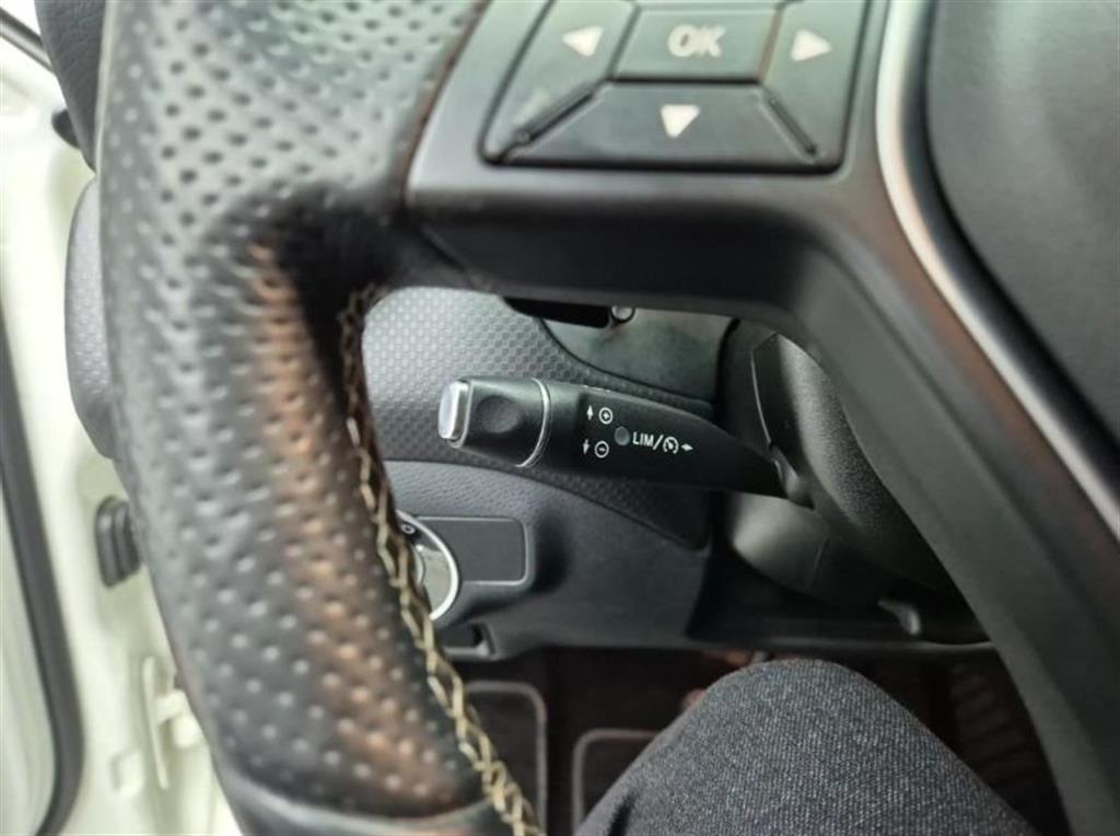 Mercedes Benz A Class 2014 Blanco - Importación desde Corea - HF Imports Iquique - Foto 16