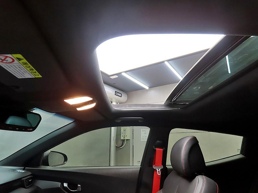 HYUNDAI Veloster 2019 Gris - Importación desde Corea - HF Imports Iquique - Foto 17