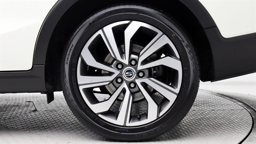 Ssangyong Tivoli - Vista 11