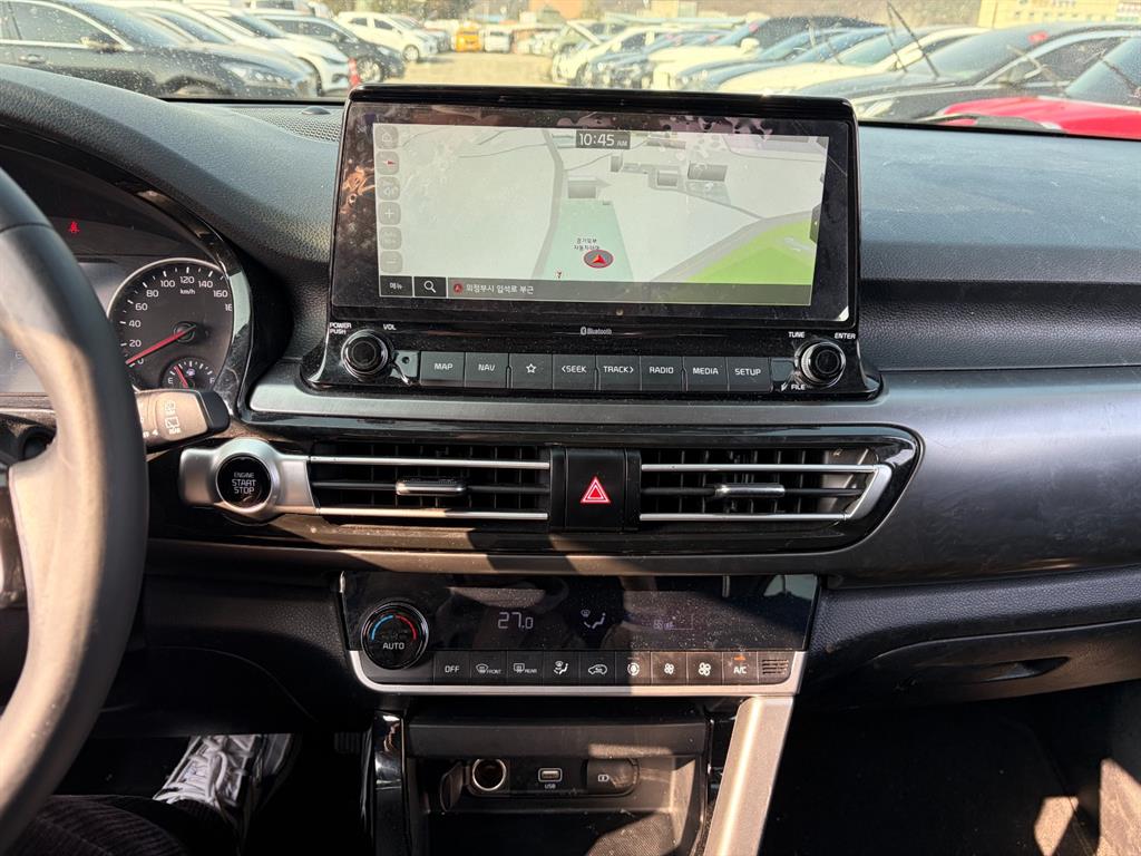 KIA Seltos - Vista 9