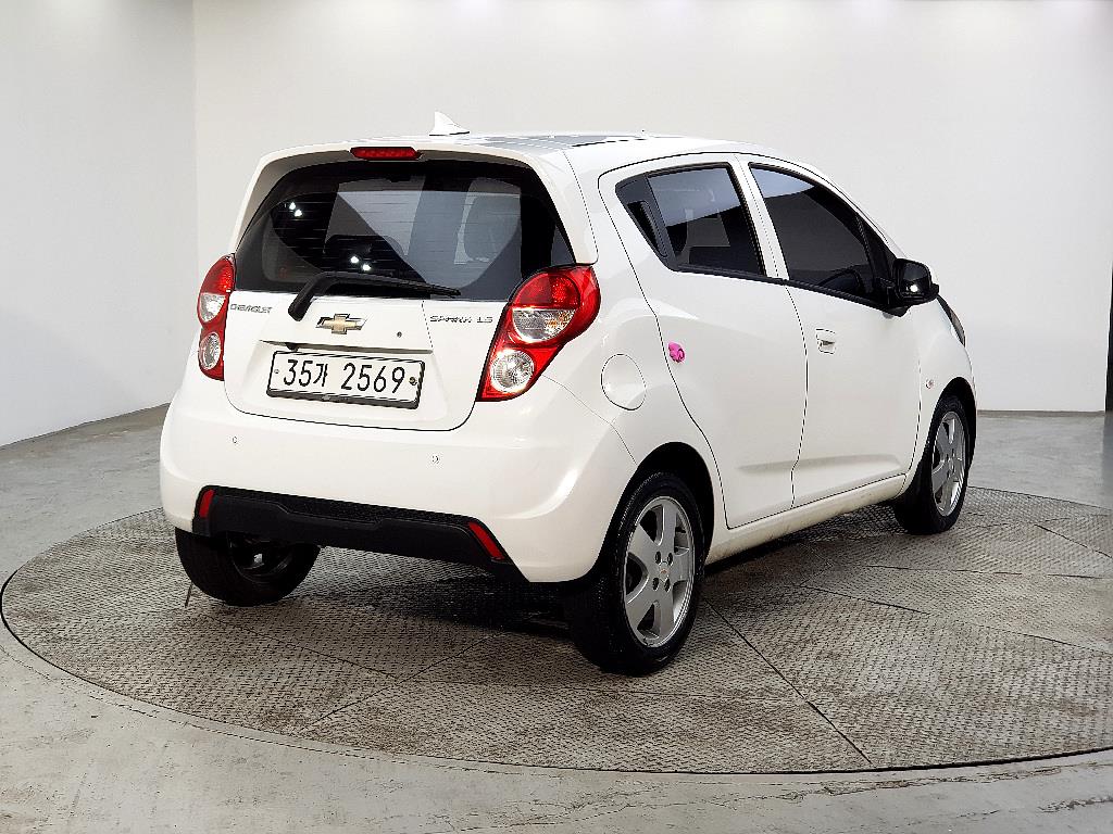 Chevrolet Spark - Vista 4