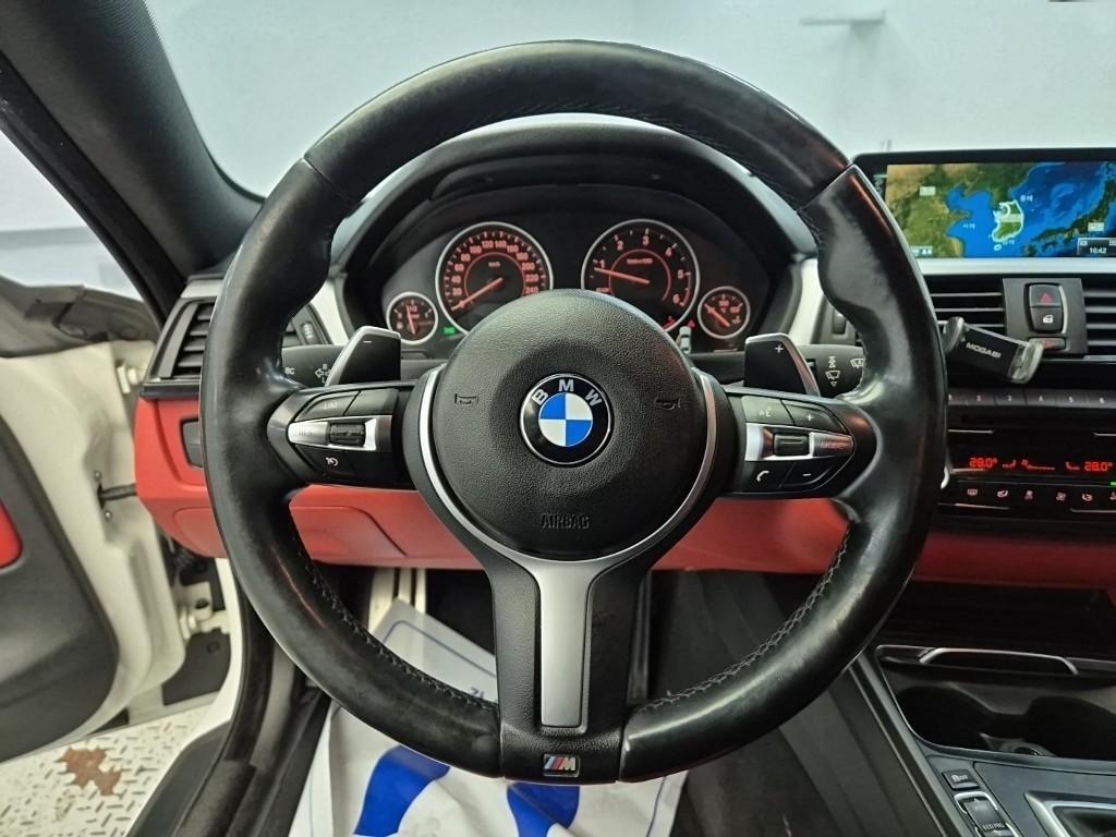 BMW 4 Series - Vista 9