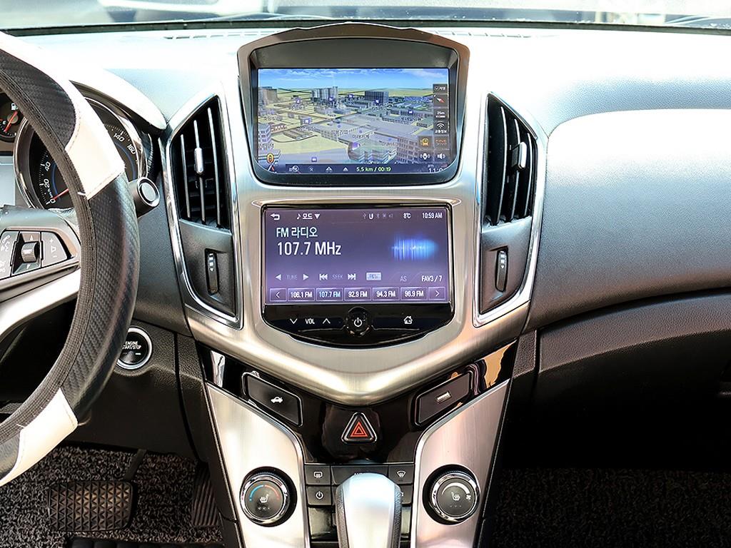 Chevrolet Cruise 2016 Blanco - Importación desde Corea - HF Imports Iquique - Foto 9