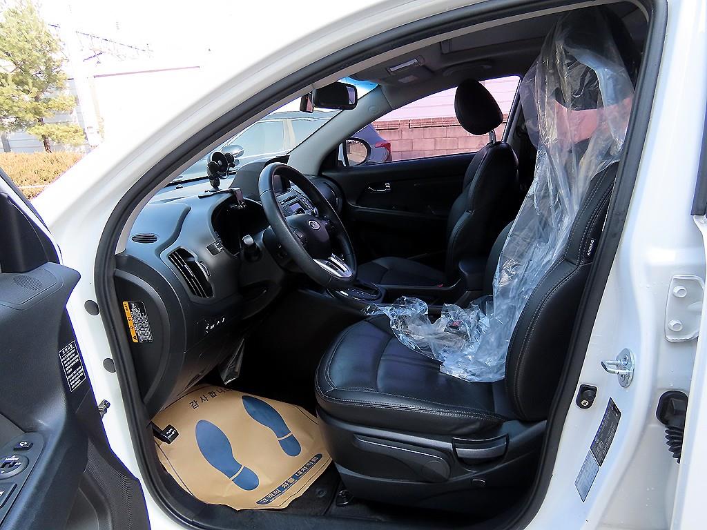 KIA Sportage - Vista 5