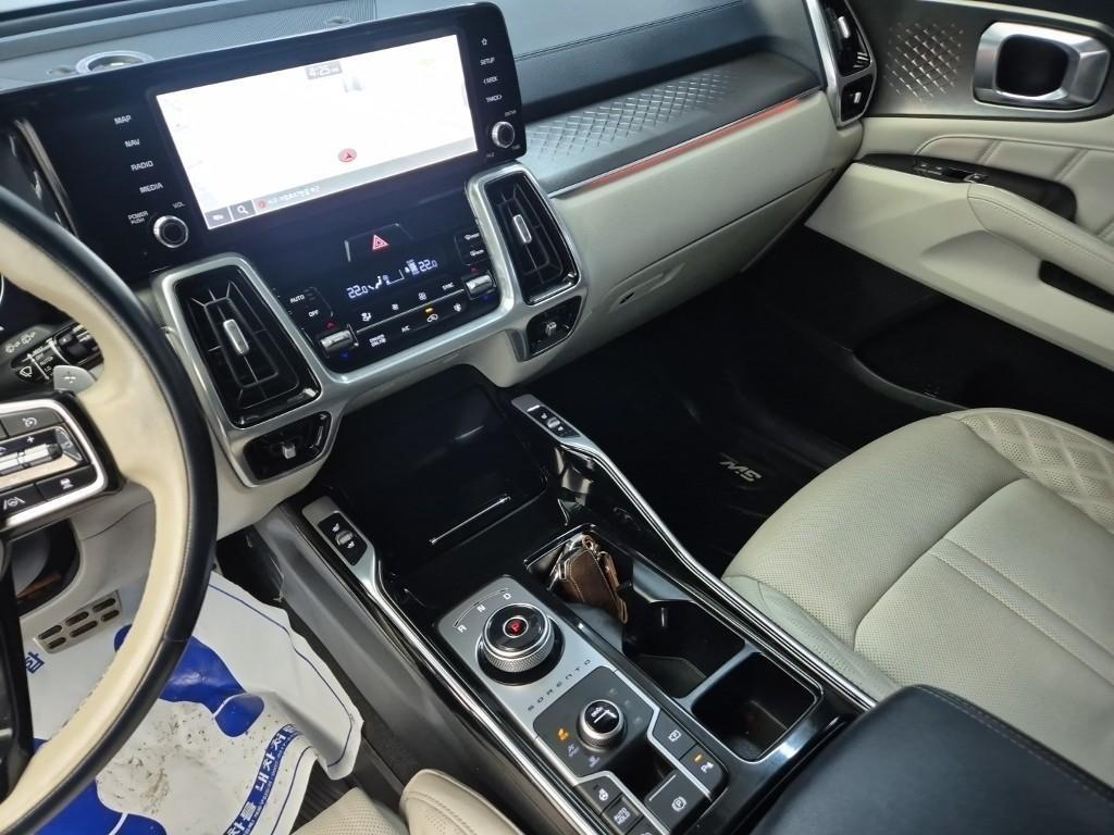 KIA Sorento - Vista 10