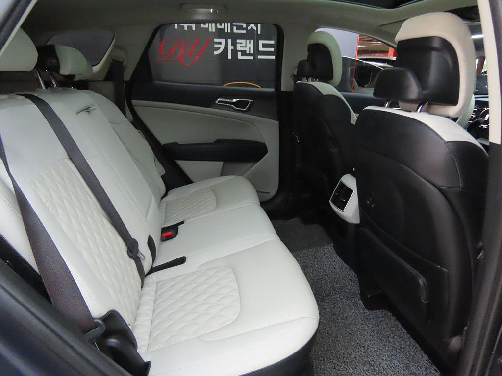 KIA Sportage - Vista 8