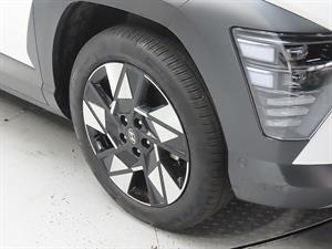 HYUNDAI Kona - Vista 10