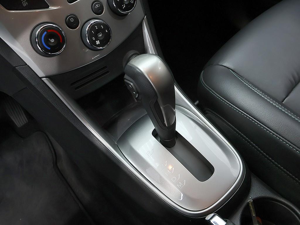 Chevrolet Trax 2015 Blanco - Importación desde Corea - HF Imports Iquique - Foto 10