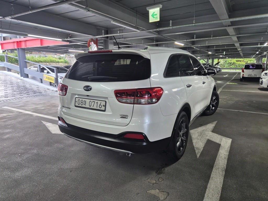 KIA Sorento - Vista 6