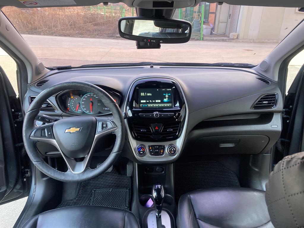 Chevrolet Spark - Vista 8