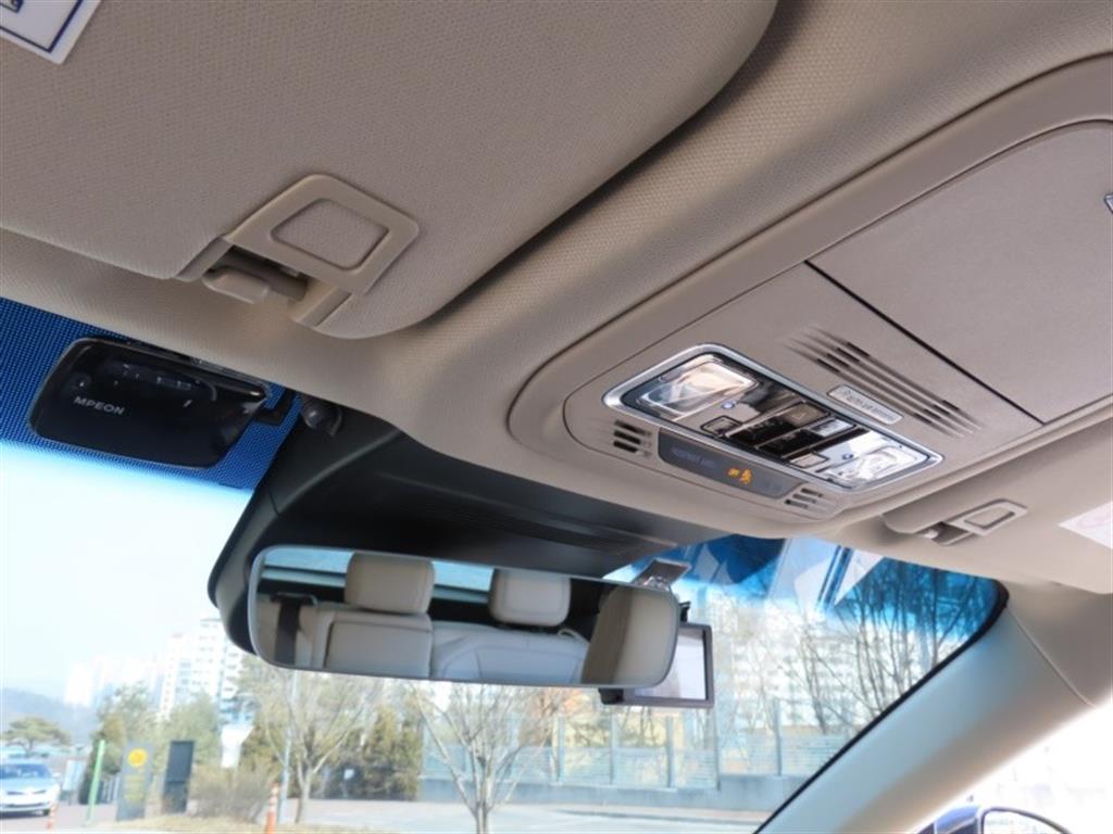 Lincoln Nautilus 2024 Blanco - Importación desde Corea - HF Imports Iquique - Foto 9