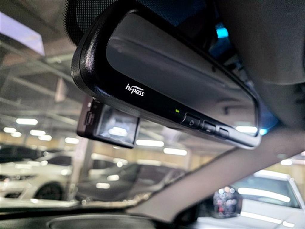 Ssangyong Tivoli 2018 Blanco - Importación desde Corea - HF Imports Iquique - Foto 19