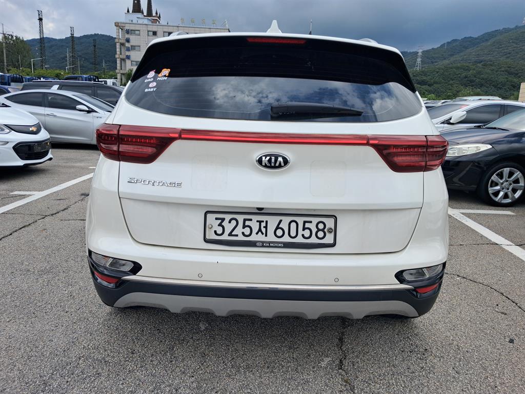 KIA Sportage - Vista 4