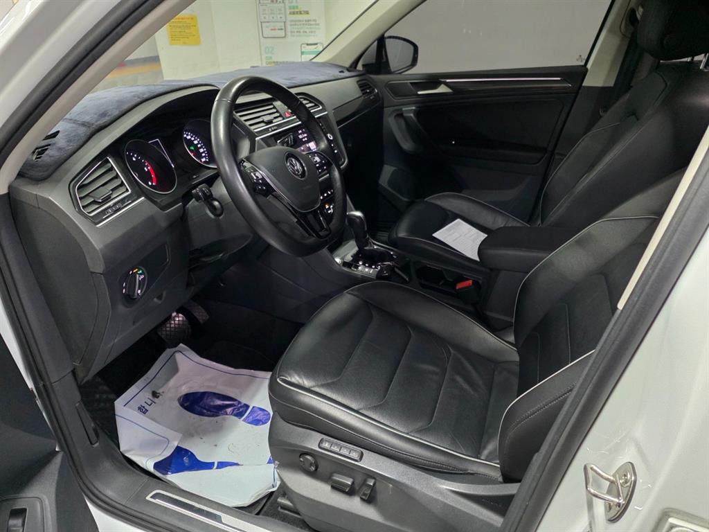 Volkswagen Tiguan 2020 Blanco - Importación desde Corea - HF Imports Iquique - Foto 15