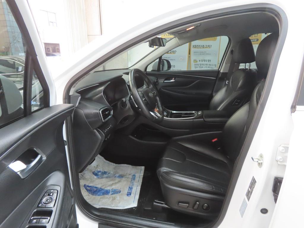 HYUNDAI Santa Fe - Vista 5