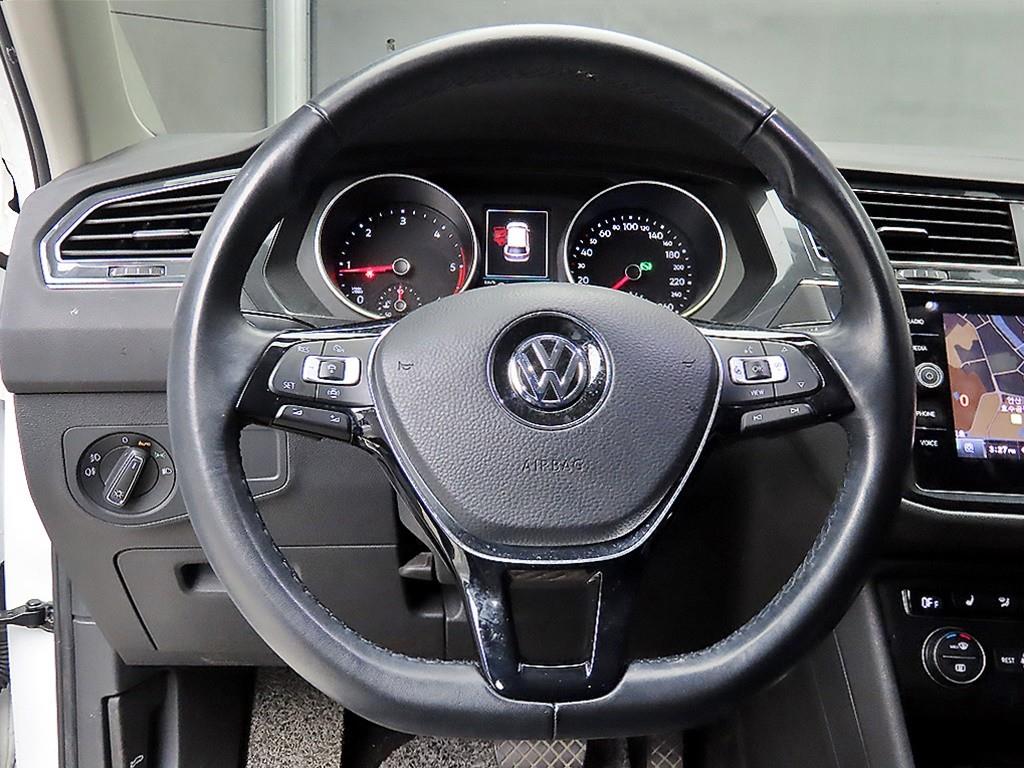 Volkswagen Tiguan - Vista 9