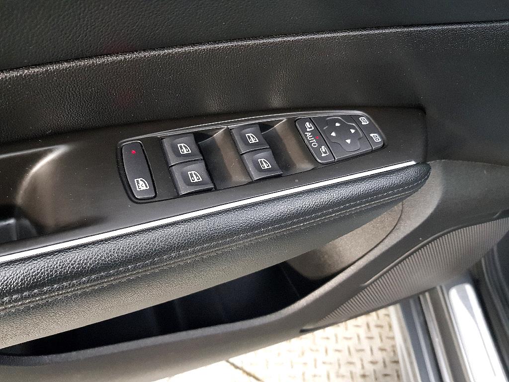 SAMSUNG SM6 - Vista 11