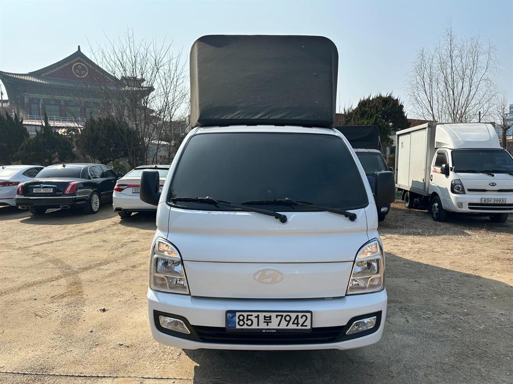 Small Truck Cargo (small) - Vista 4