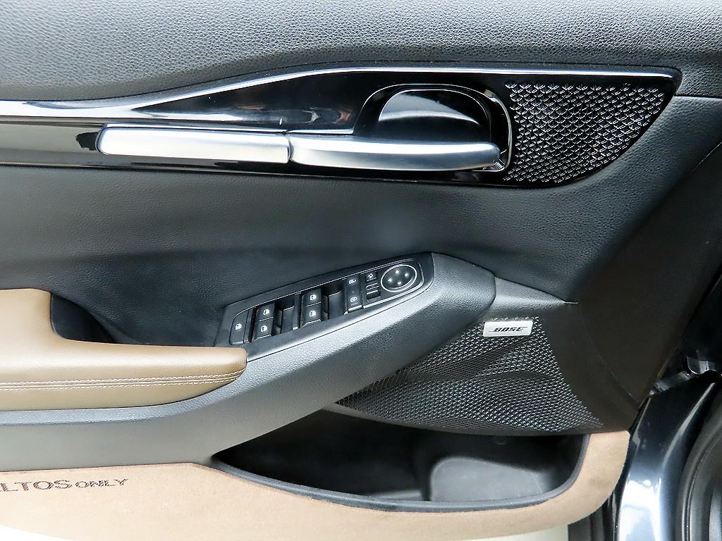 KIA Seltos - Vista 11