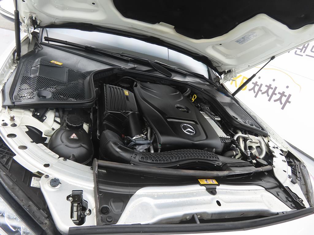 Mercedes Benz C Class 2016 Blanco - Importación desde Corea - HF Imports Iquique - Foto 19