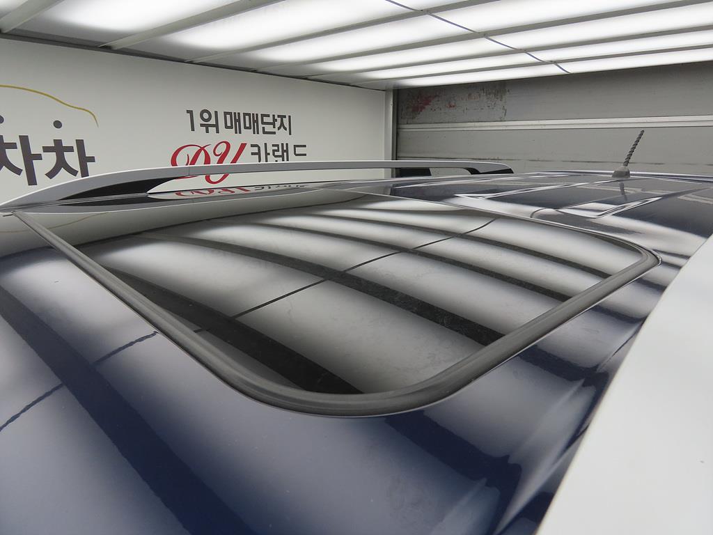 Ssangyong Tivoli 2017 Azul - Importación desde Corea - HF Imports Iquique - Foto 16