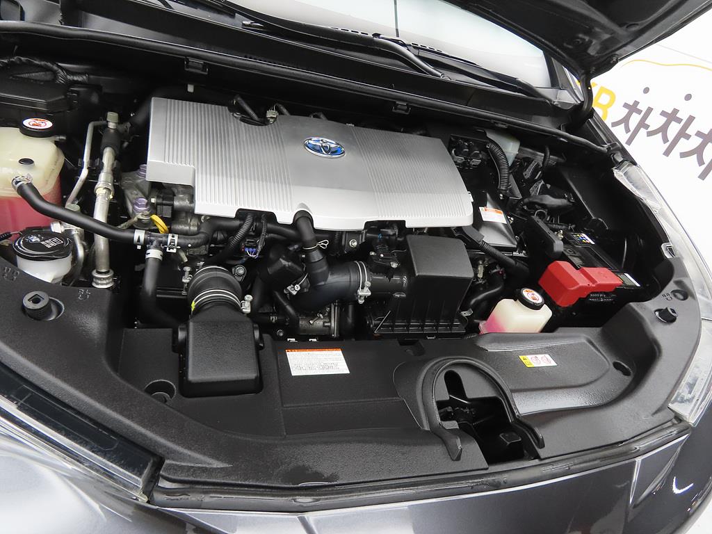 Toyota Prius 2018 Gris - Importación desde Corea - HF Imports Iquique - Foto 19