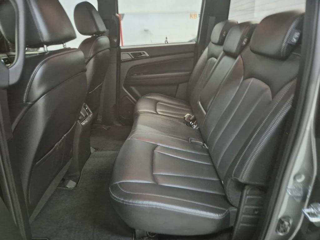 Ssangyong Rexton - Vista 8