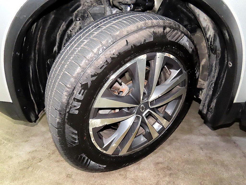 SAMSUNG QM6 2017 Plateado - Importación desde Corea - HF Imports Iquique - Foto 19