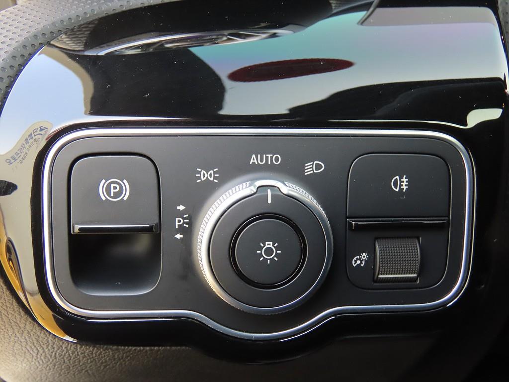 Mercedes Benz A Class 2020 Blanco - Importación desde Corea - HF Imports Iquique - Foto 17