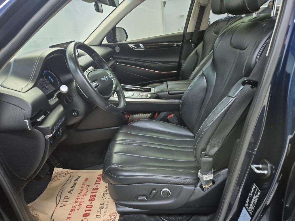 Genesis GV80 - Vista 11