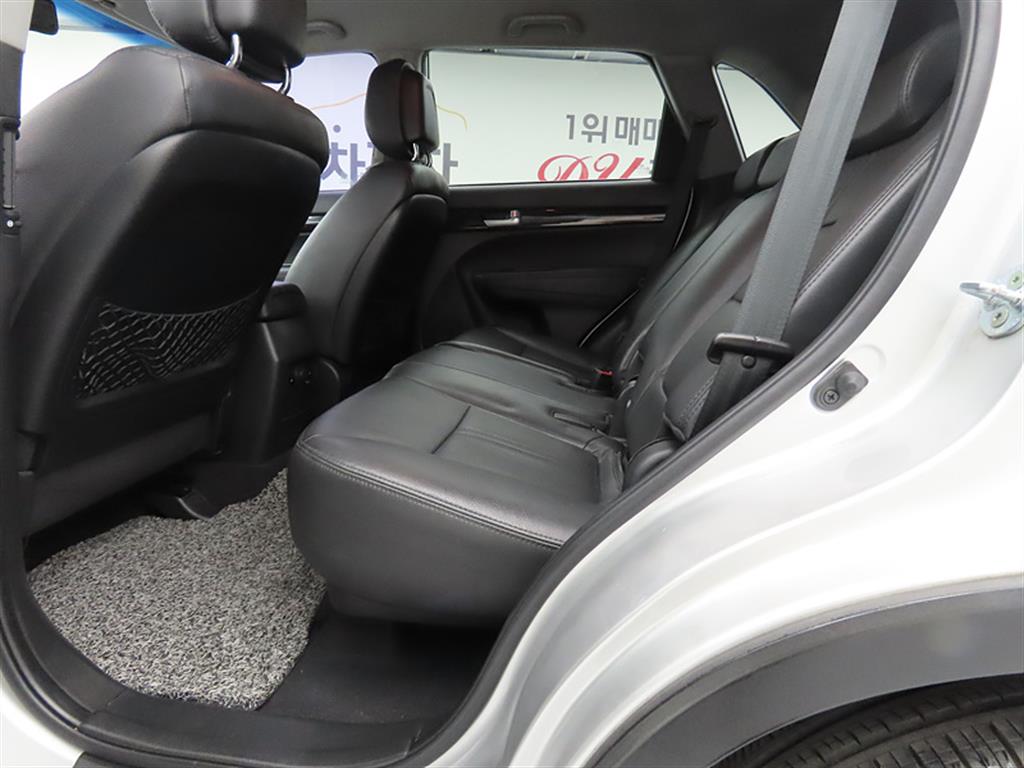 KIA Sorento - Vista 6