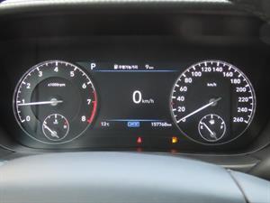 Genesis G90 - Vista 10