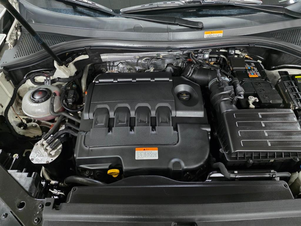 Volkswagen Tiguan 2020 Blanco - Importación desde Corea - HF Imports Iquique - Foto 18