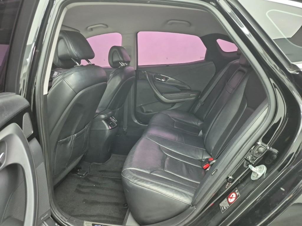 HYUNDAI Grandeur - Vista 12