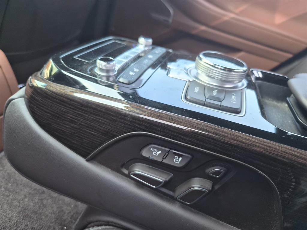 Genesis G90 2019 Negro - Importación desde Corea - HF Imports Iquique - Foto 18