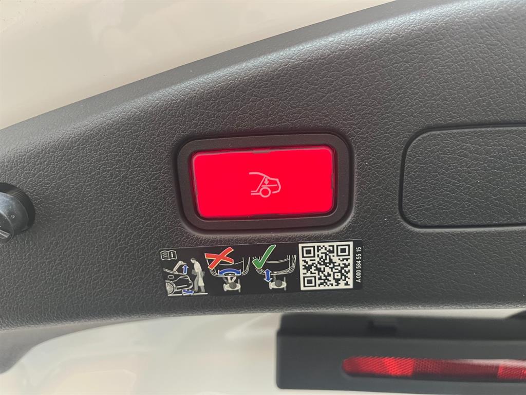 Mercedes Benz CLE Class - Vista 9