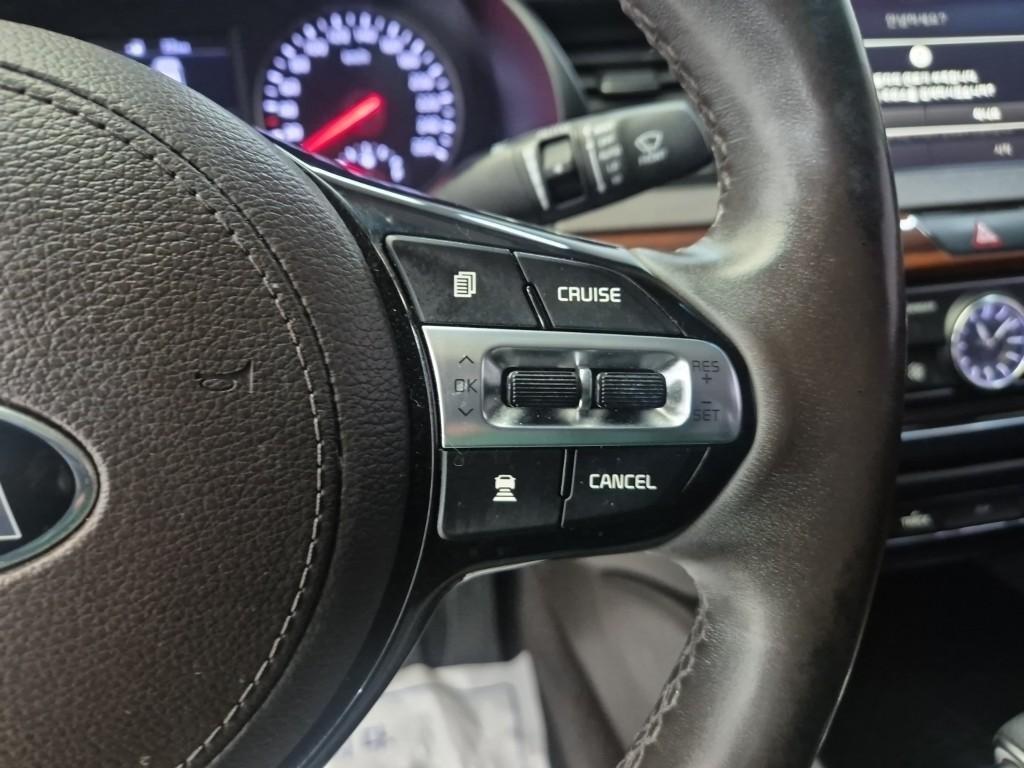 KIA K7 2016 Negro - Importación desde Corea - HF Imports Iquique - Foto 15