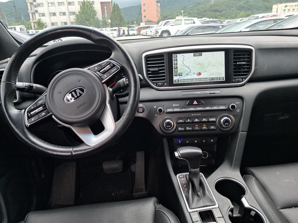 KIA Sportage - Vista 10