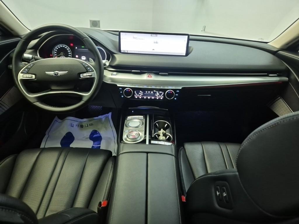 Genesis G80 - Vista 7