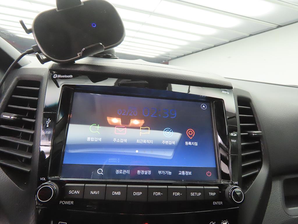 Ssangyong Tivoli 2017 Azul - Importación desde Corea - HF Imports Iquique - Foto 13