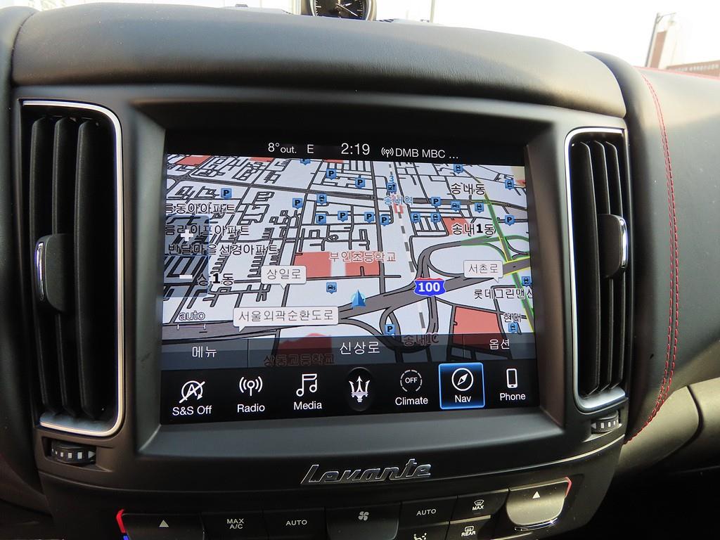 Maserati Levante - Vista 11